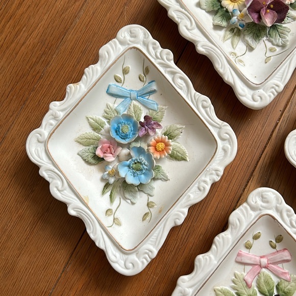 Lefton Floral Wall Hangings.Vintage50-60’s SET of 4.✨. 30% off all bundles! - Picture 2 of 7